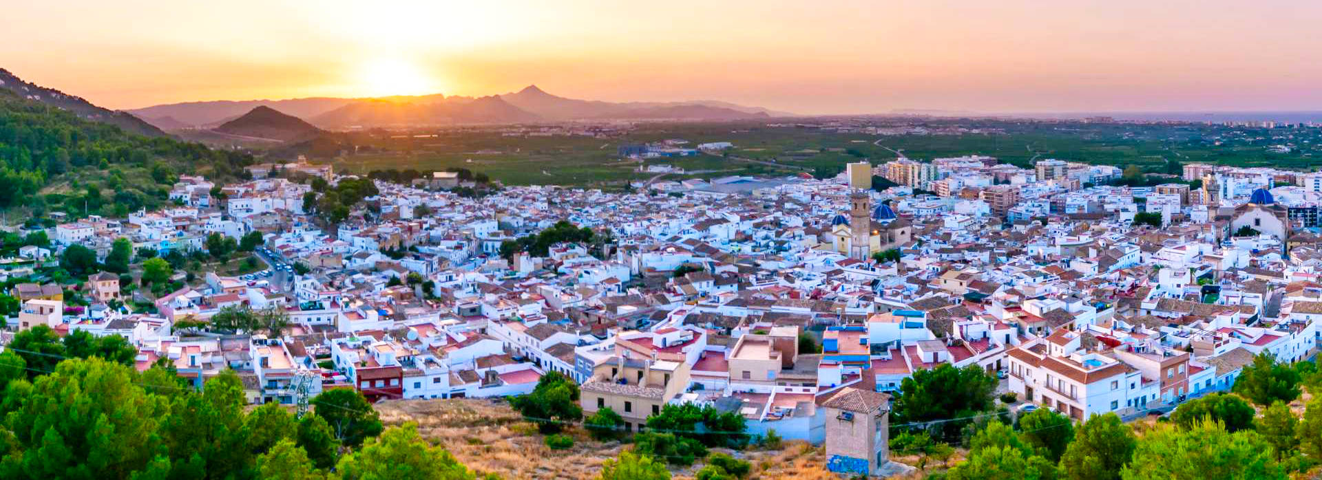 A view of Oliva
